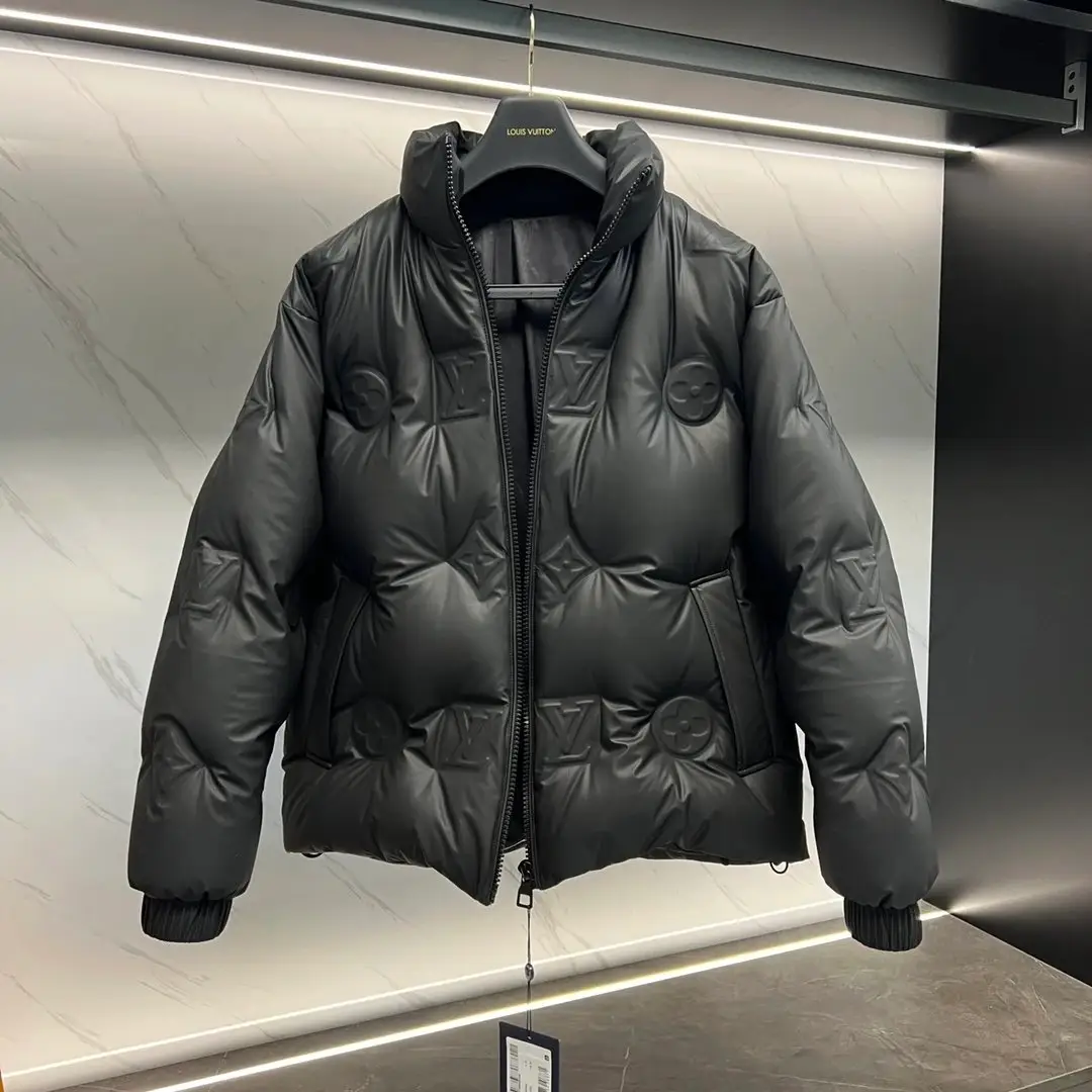 Louis Vuitton 2